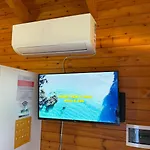Alpesi faház Jupis Chalet-city View Getaway Durrës