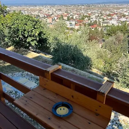 Jupis Chalet-City View Getaway Chalet *