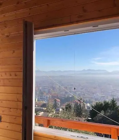 Jupis Chalet-City View Getaway *