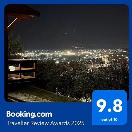 Jupis Chalet-city View Getaway Chalet Durrës