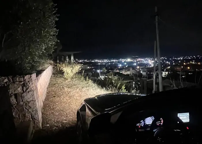Jupis Chalet-city View Getaway *