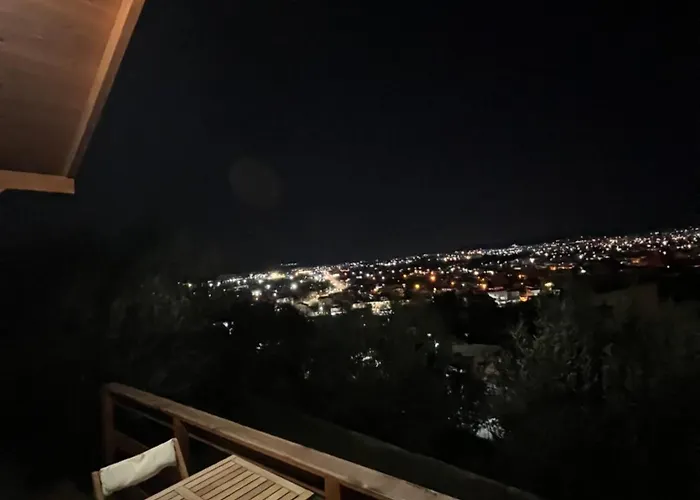 Jupis Chalet-city View Getaway 木屋 *