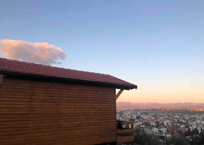 Jupis Chalet-city View Getaway