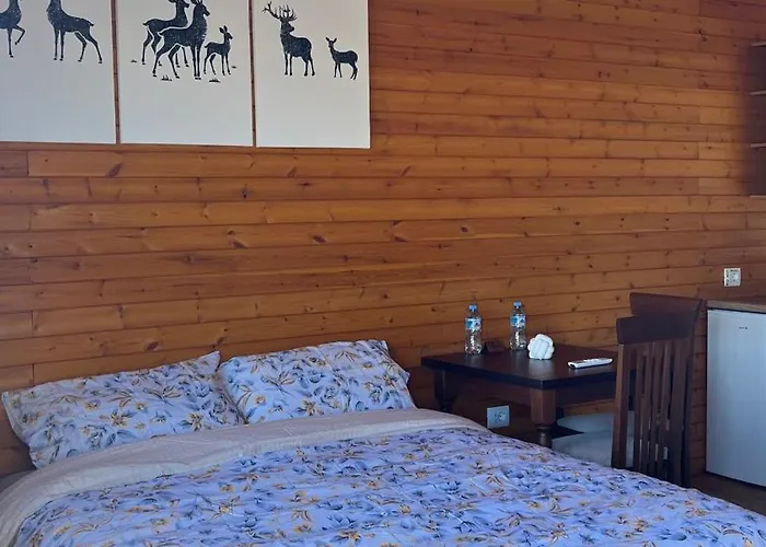 Jupis Chalet-City View Getaway