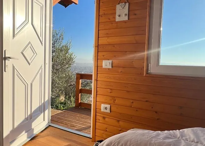 Jupis Chalet-City View Getaway Chalet *