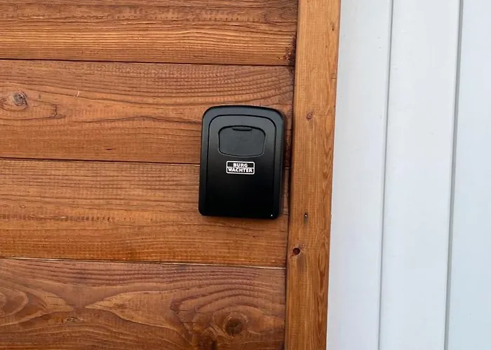 Jupis Chalet-City View Getaway Chalet Durres