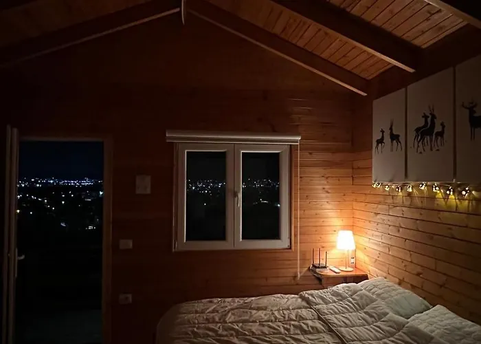 Jupis Chalet-City View Getaway Chalet Durres